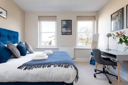 Central, Stunning 2 Bed Apartment With Parking! Cambridge  Luaran gambar